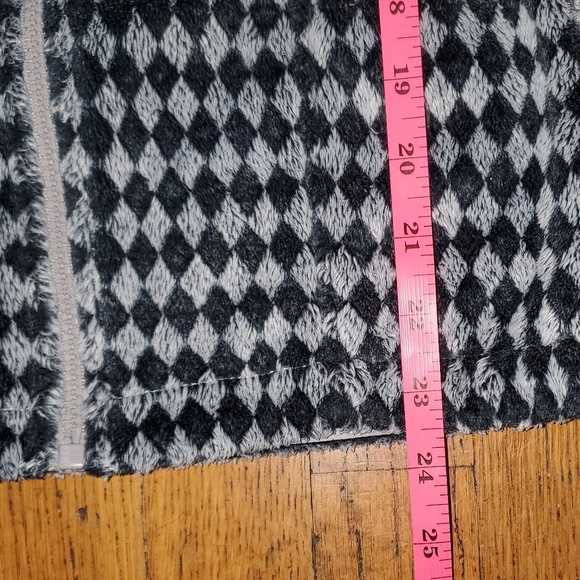 The North Face Girls' Gray Patterned Full Zip Jacket with Hood - Picture 11 of 12